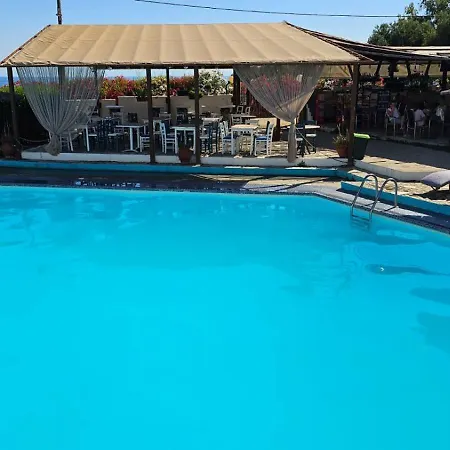 Skion Palace Otel 4*